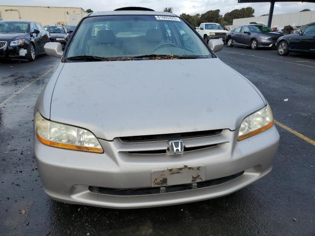 1HGCG1657XA010550 - 1999 HONDA ACCORD EX SILVER photo 5