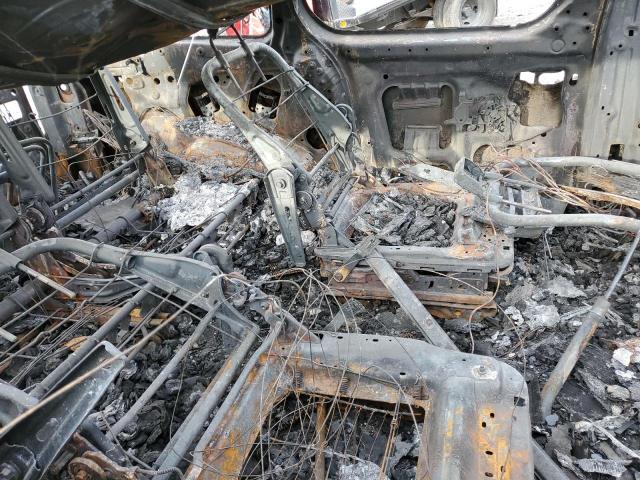 4T3ZF13C31U398092 - 2001 TOYOTA SIENNA LE BURN photo 11