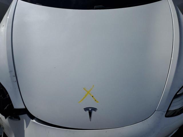 5YJ3E1EA8LF717757 - 2020 TESLA MODEL 3 WHITE photo 11