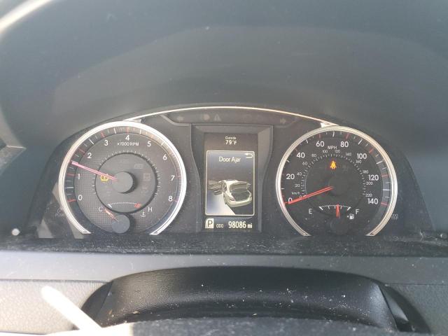 4T1BF1FK0HU305200 - 2017 TOYOTA CAMRY LE WHITE photo 9