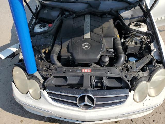 WDBTJ75J66F172459 - 2006 MERCEDES-BENZ CLK 500 WHITE photo 11