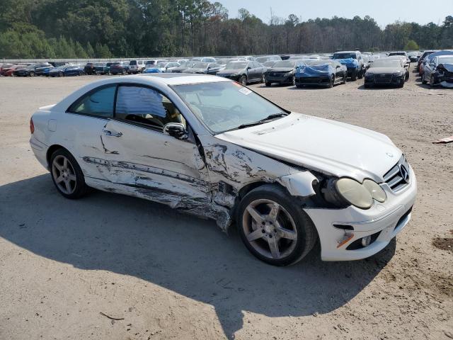 WDBTJ75J66F172459 - 2006 MERCEDES-BENZ CLK 500 WHITE photo 4