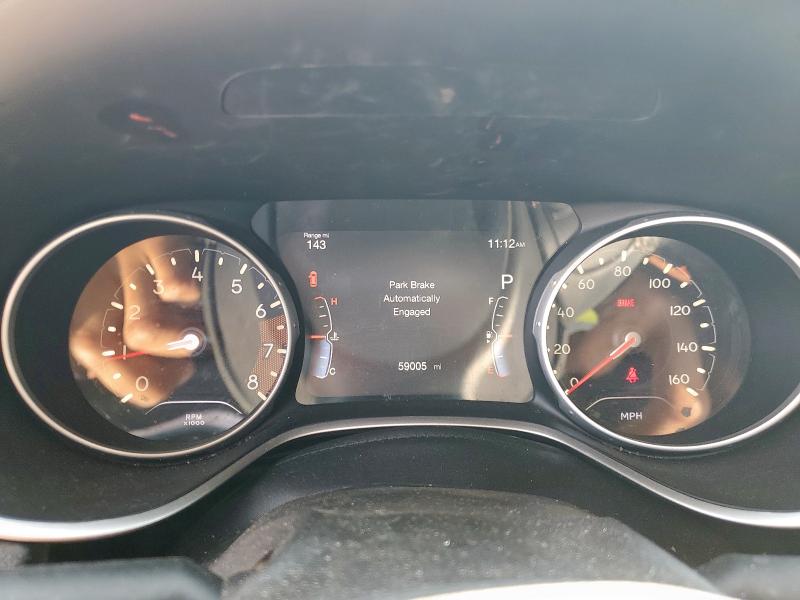 3C4NJDCB8JT266331 - 2018 JEEP COMPASS LIMITED ნაცრისფერი ფოტო 9