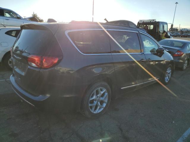 2C4RC1BG8HR752920 - 2017 CHRYSLER PACIFICA TOURING L GRAY photo 3