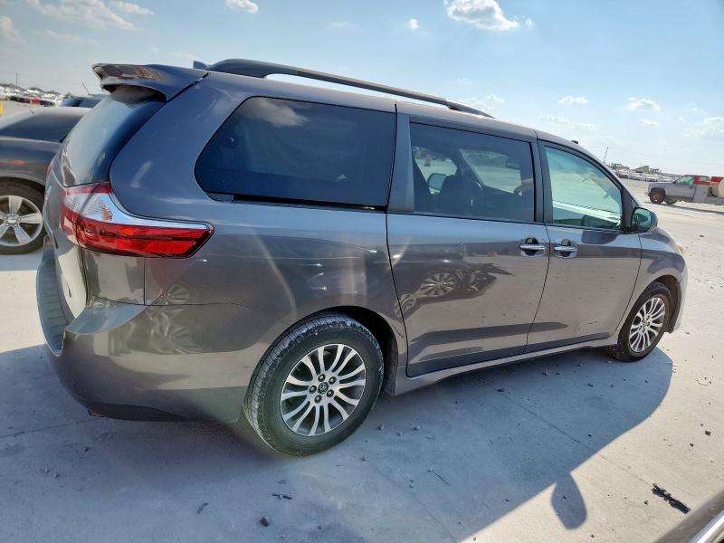 5TDYZ3DC5JS925340 - 2018 TOYOTA SIENNA XLE GRAY photo 3