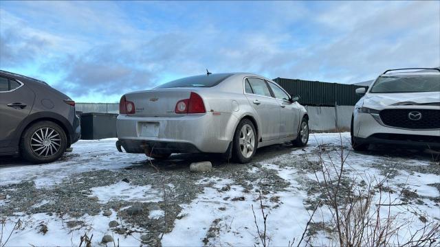 1G1ZB5EU9BF123783 - 2011 CHEVROLET MALIBU LS SILVER photo 3