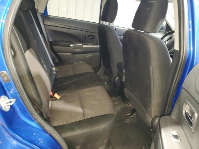 JA4AR3AU7KU030650 - 2019 MITSUBISHI OUTLANDER ES Niebieski zdjęcie 11