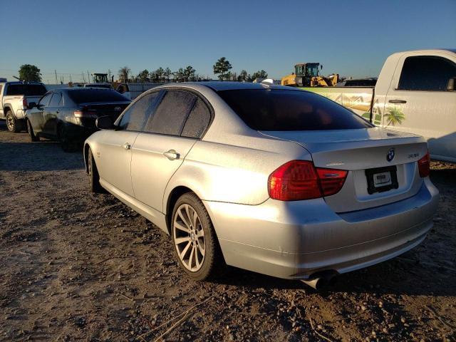 WBAPK5C50BF125736 - 2011 BMW 328 XI SULEV SILVER photo 2