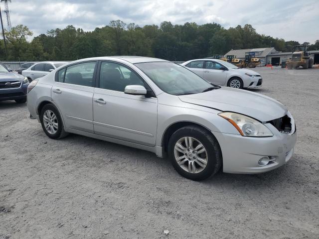 1N4AL2AP2AN413177 - 2010 NISSAN ALTIMA BASE 银色 照片 4