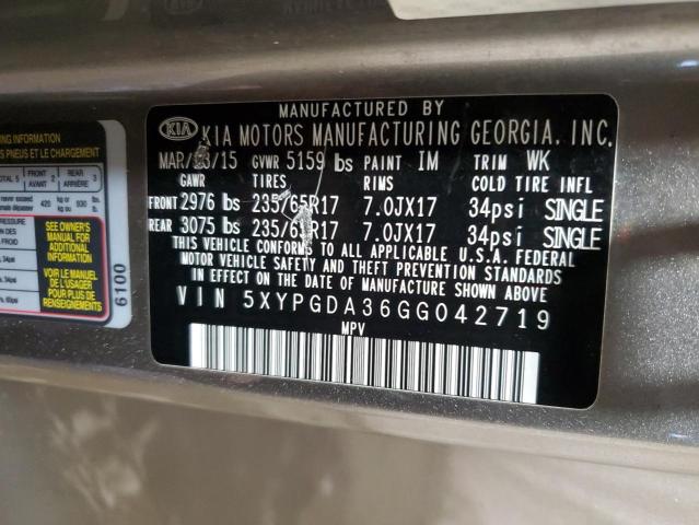 5XYPGDA36GG042719 - 2016 KIA SORENTO LX CHARCOAL photo 14