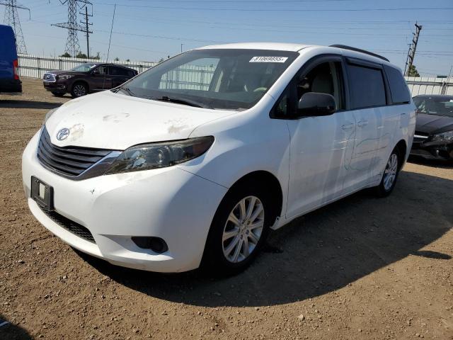 2011 TOYOTA SIENNA LE, 