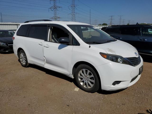 5TDKK3DC8BS015029 - 2011 TOYOTA SIENNA LE თეთრი ფოტო 4