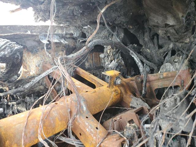 3C4NJCBB9NT103480 - 2022 JEEP COMPASS LATITUDE 黑色 照片 9