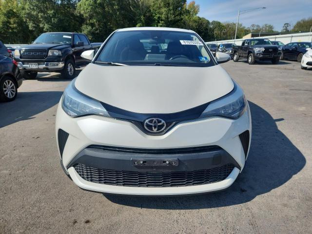 NMTKHMBX9LR113335 - 2020 TOYOTA C-HR XLE WHITE photo 5
