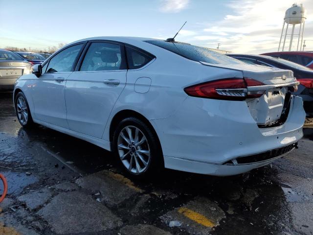 3FA6P0H73HR393663 - 2017 FORD FUSION SE WHITE photo 2