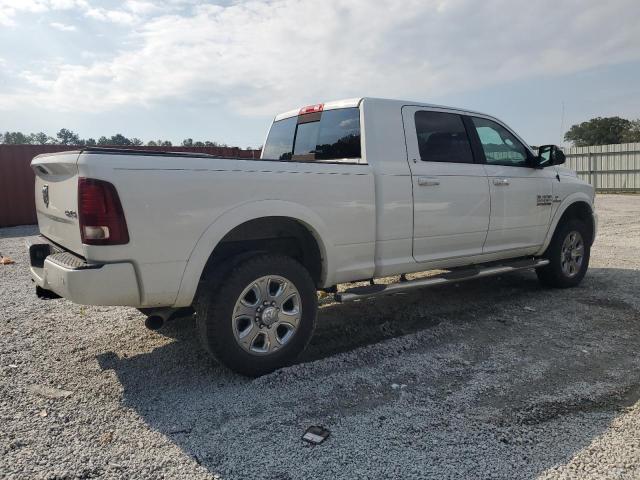 3C6UR5NL0JG141212 - 2018 RAM 2500 LARAMIE Սպիտակ լուսանկար 3