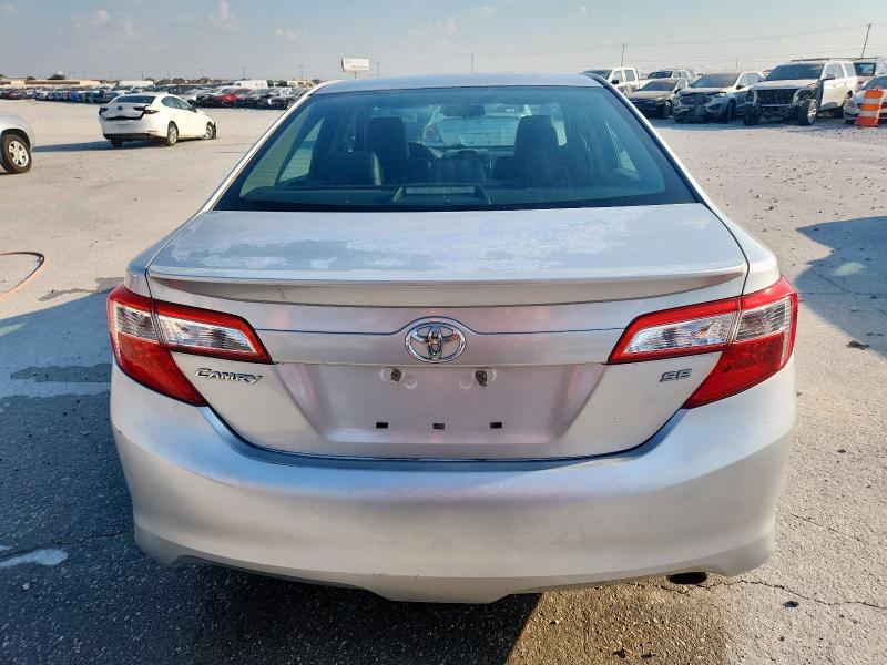 4T1BF1FK0CU081449 - 2012 TOYOTA CAMRY BASE 银色 照片 6