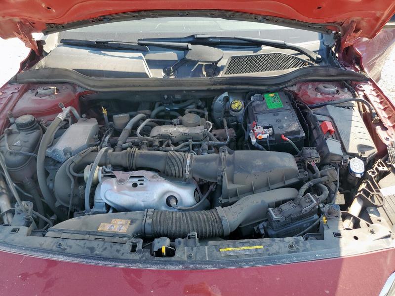 SJKCH5CP7JA046610 - 2018 INFINITI QX30 BASE Червоний фото 12