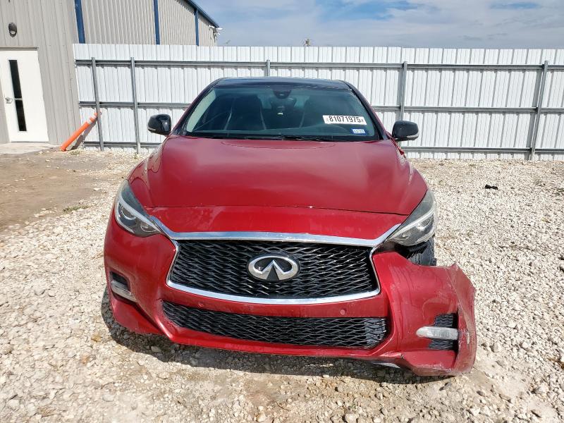 SJKCH5CP7JA046610 - 2018 INFINITI QX30 BASE Червоний фото 5