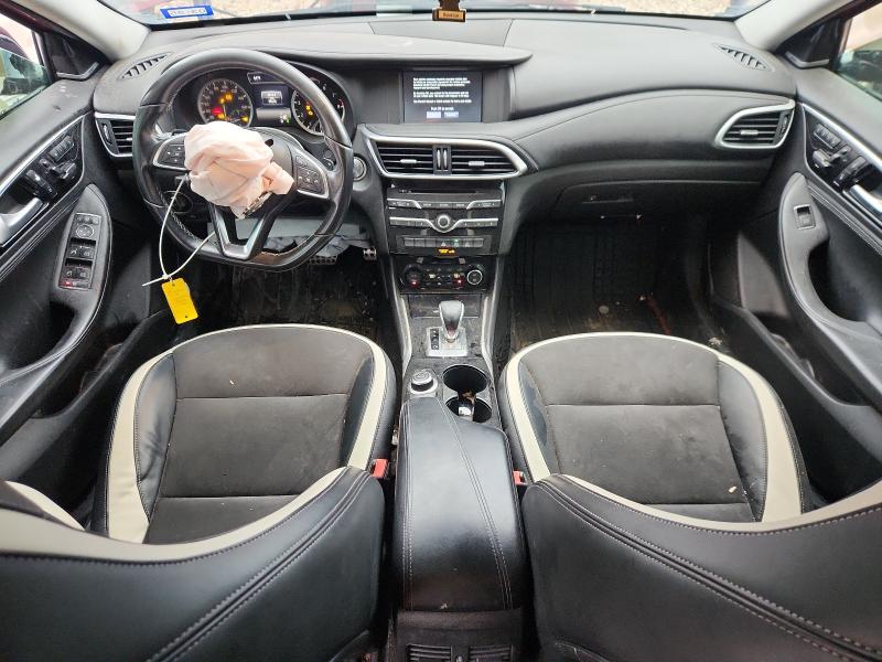 SJKCH5CP7JA046610 - 2018 INFINITI QX30 BASE Червоний фото 8