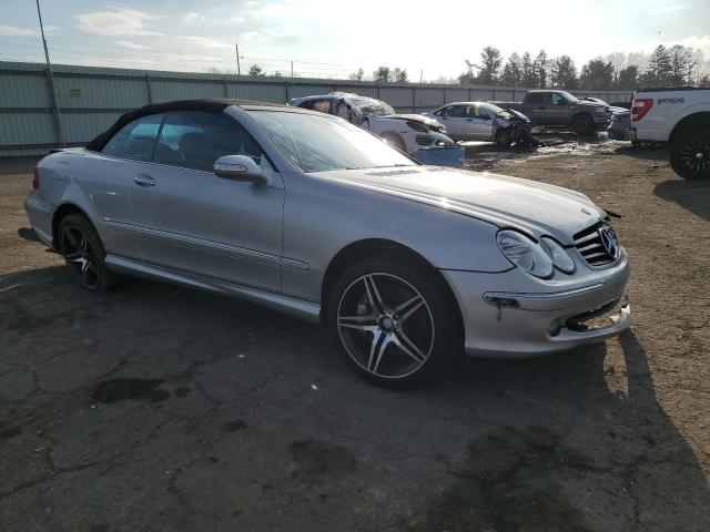 WDBTK75G95T043116 - 2005 MERCEDES-BENZ CLK 500 SILVER photo 4