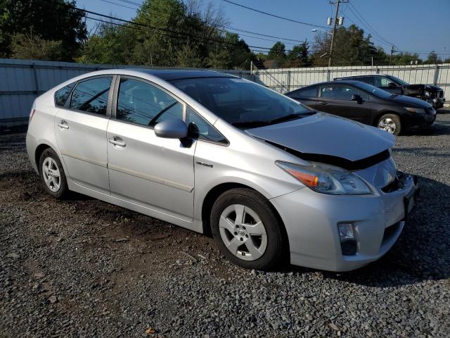 JTDKN3DU8A0207360 - 2010 TOYOTA PRIUS 银色 照片 4