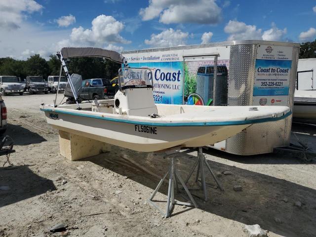 2005 SUNDANCE BOATS INC. BOAT, null