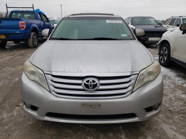 4T1BK3DB2CU453240 - 2012 TOYOTA AVALON BASE 银色 照片 5