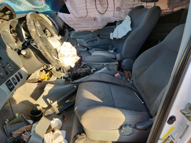 3TMJU4GN8BM123319 - 2011 TOYOTA TACOMA DOUBLE CAB PRERUNNER WHITE photo 7