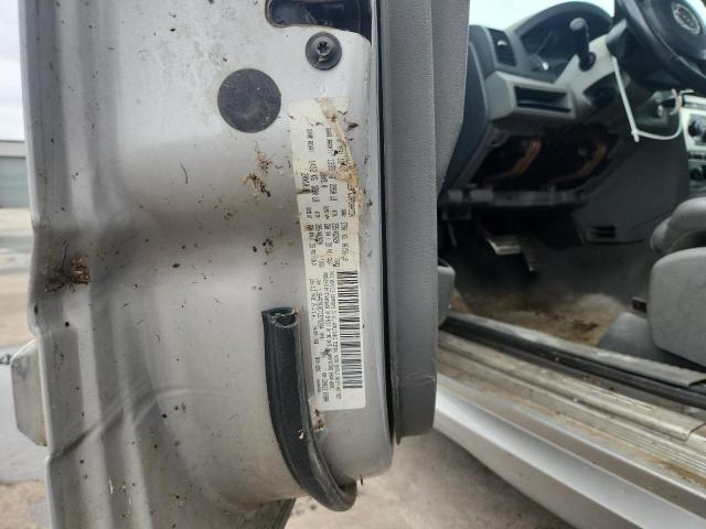 1J8HR78367C575284 - 2007 JEEP GRAND CHER SRT-8 SILVER photo 12