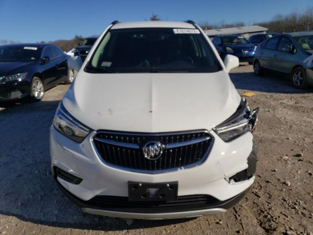 KL4CJESM9NB522879 - 2022 BUICK ENCORE PREFERRED WHITE photo 5