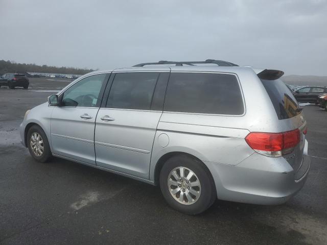 5FNRL3H74AB010471 - 2010 HONDA ODYSSEY EXL SILVER photo 2