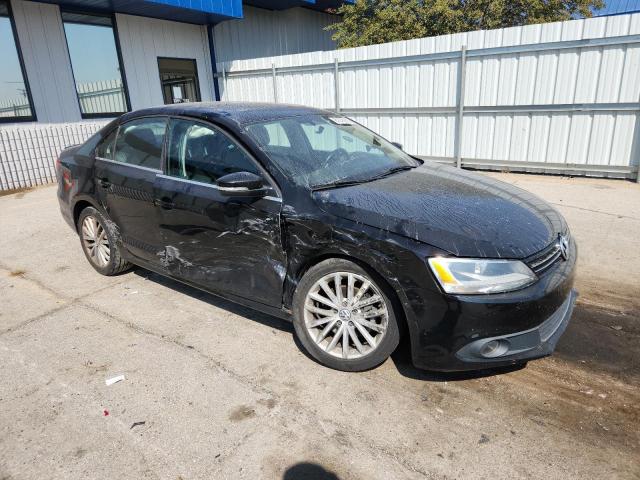 3VWL17AJ8EM384766 - 2014 VOLKSWAGEN JETTA SEL BLACK photo 4