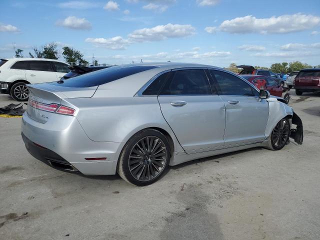 3LN6L2G97FR625355 - 2015 LINCOLN MKZ SILVER photo 3