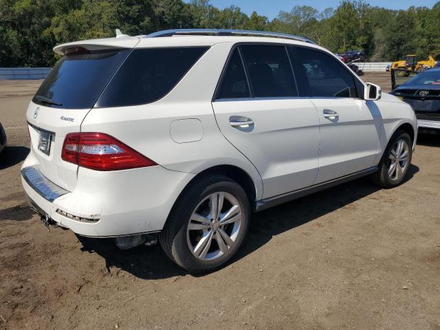 4JGDA5HB5DA205018 - 2013 MERCEDES-BENZ ML 350 4MATIC WHITE photo 3