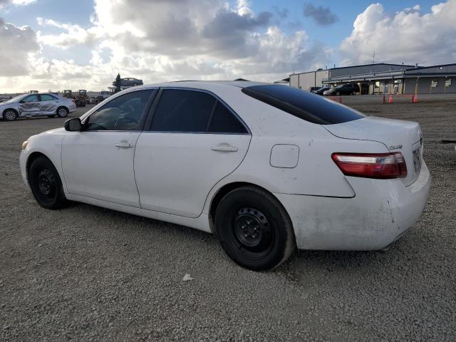 JTNBK46K773001301 - 2007 TOYOTA CAMRY LE WHITE photo 2