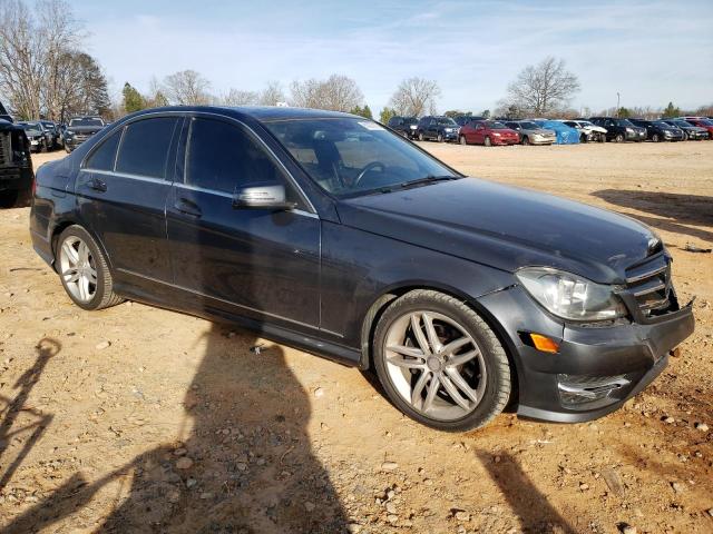 WDDGF4HB9DA851665 - 2013 MERCEDES-BENZ C 250 GRAY photo 4