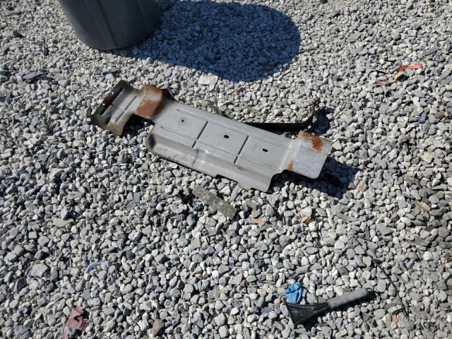 1GYEK63N83R225710 - 2003 CADILLAC ESCALADE LUXURY მწვანე ფოტო 13