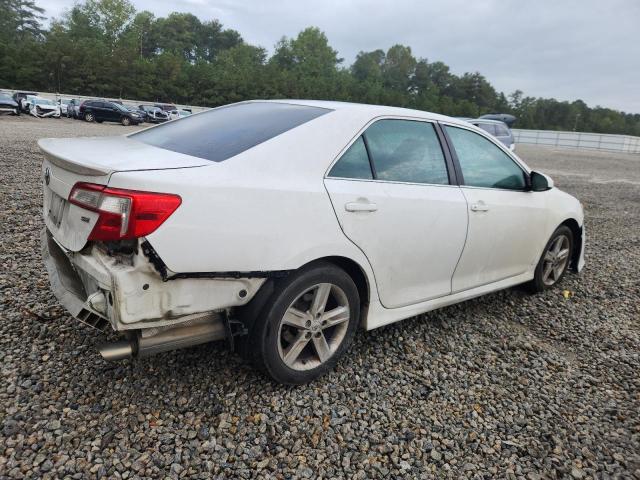 4T1BF1FK7CU162707 - 2012 TOYOTA CAMRY BASE WHITE photo 3