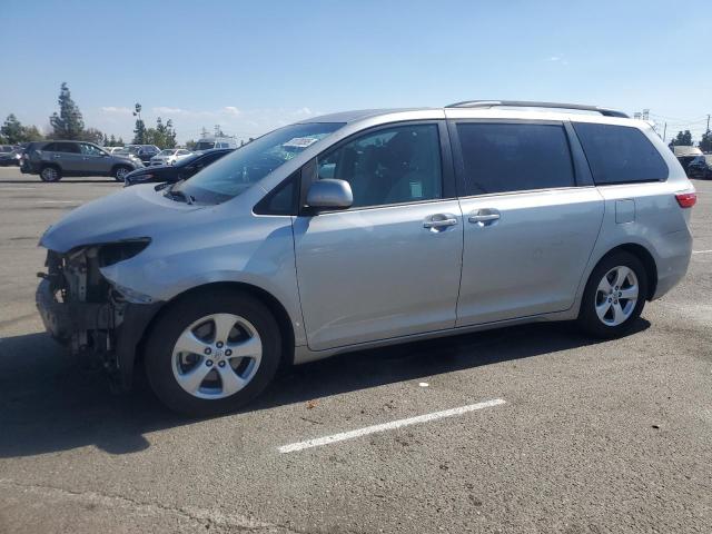 2015 TOYOTA SIENNA LE, 
