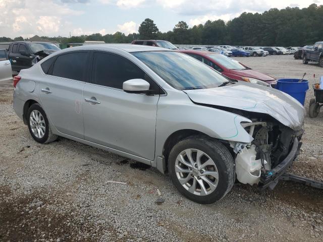 3N1AB7AP1KY227938 - 2019 NISSAN SENTRA S 银色 照片 4