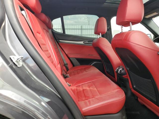 ZASPAKBN8L7C76994 - 2020 ALFA ROMEO STELVIO TI CHARCOAL photo 11