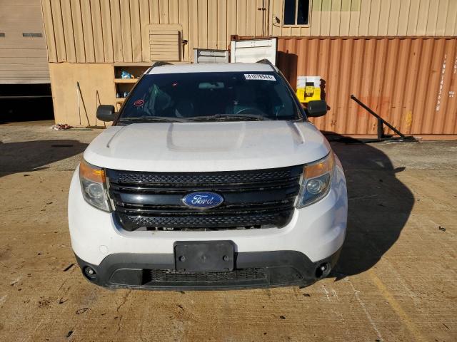 1FM5K8AR2FGA21634 - 2015 FORD EXPLORER POLICE INTERCEPTOR თეთრი ფოტო 5