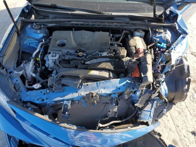 4T1F11AK6LU318467 - 2020 TOYOTA CAMRY XLE BLUE photo 11