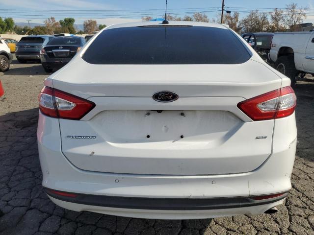 3FA6P0H71GR269437 - 2016 FORD FUSION SE WHITE photo 6