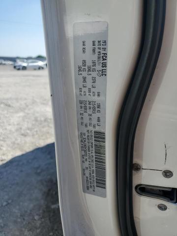 3C4NJCAB3HT669723 - 2017 JEEP COMPASS SPORT Blanc photo 13