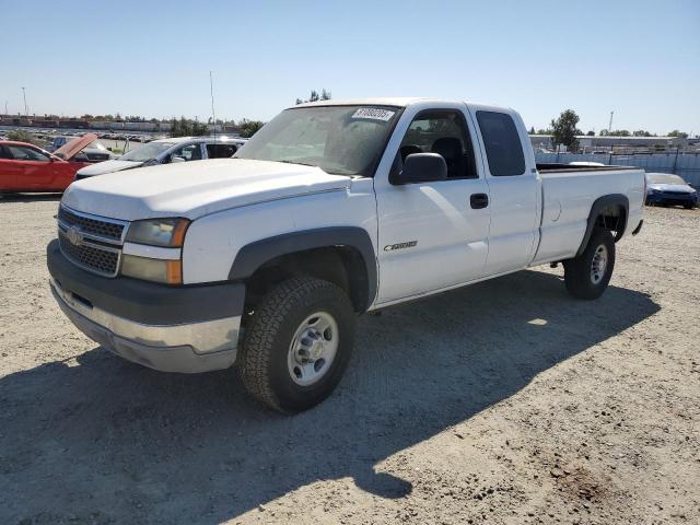 2005 CHEVROLET SILVERADO C2500 HEAVY DUTY, 