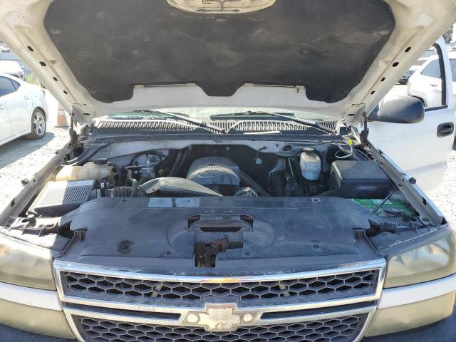 1GCHC29U15E216803 - 2005 CHEVROLET SILVERADO C2500 HEAVY DUTY WHITE photo 11