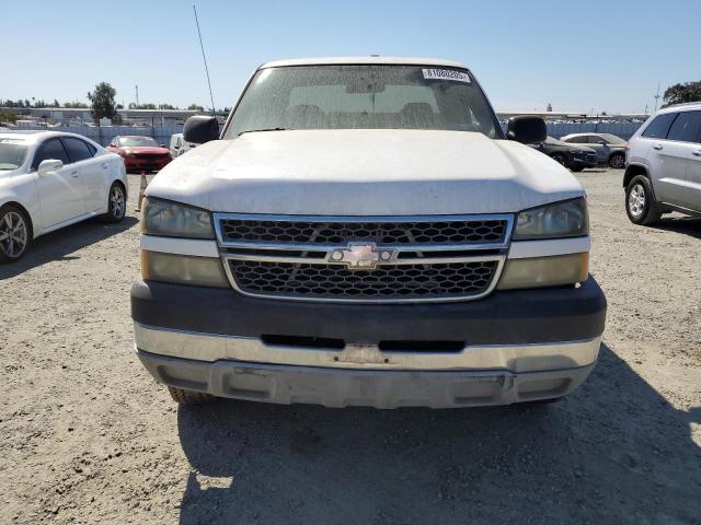 1GCHC29U15E216803 - 2005 CHEVROLET SILVERADO C2500 HEAVY DUTY WHITE photo 5
