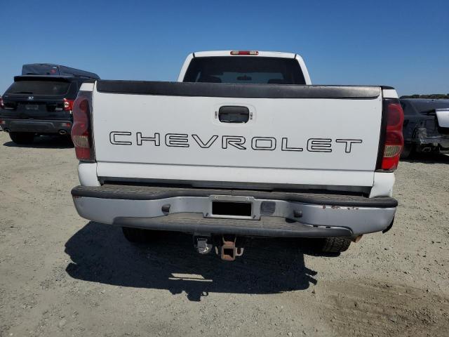 1GCHC29U15E216803 - 2005 CHEVROLET SILVERADO C2500 HEAVY DUTY WHITE photo 6